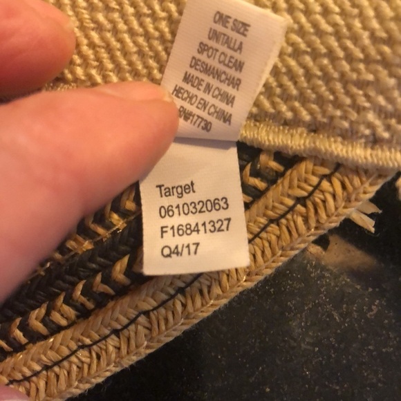 Target Tan and Black Weaved Structured Vacation Sun Visor - Picture 8 of 8